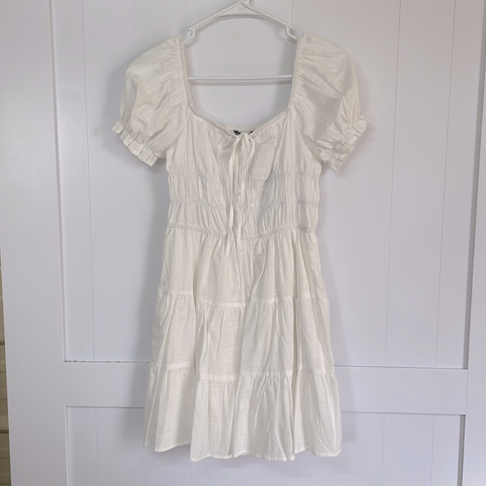 White short sleeve peasant style dress